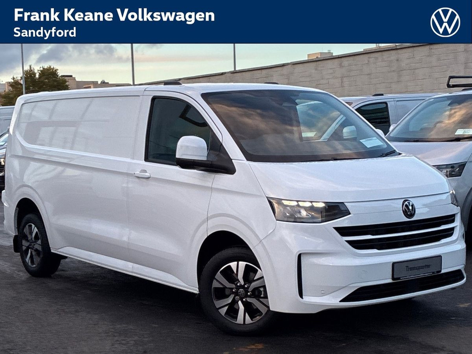 2025 Volkswagen Transporter TRENDLINE PLUS AUTO 30 LWB 150BHP *PRE REG SALE* *5YEAR WARRANTY* * *0% FINANCE AVAILABLE* *17" MONTE CARLO ALLOYS* *BODY COLOUR CODED BUMPERS* *APPLE CARPLAY/ANDROID AUTO* *REAR VIEW CAMERA* *FRONT A €36,545