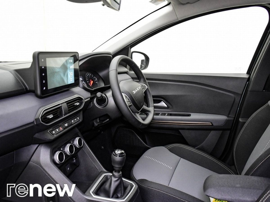 2024 Dacia Sandero Stepway - image 5
