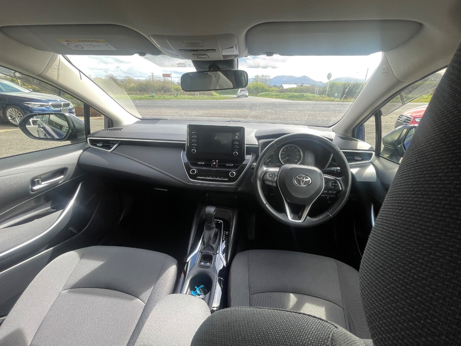 2020 Toyota Corolla - image 11