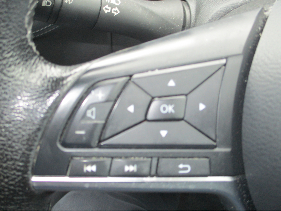 2021 Nissan Juke - image 34