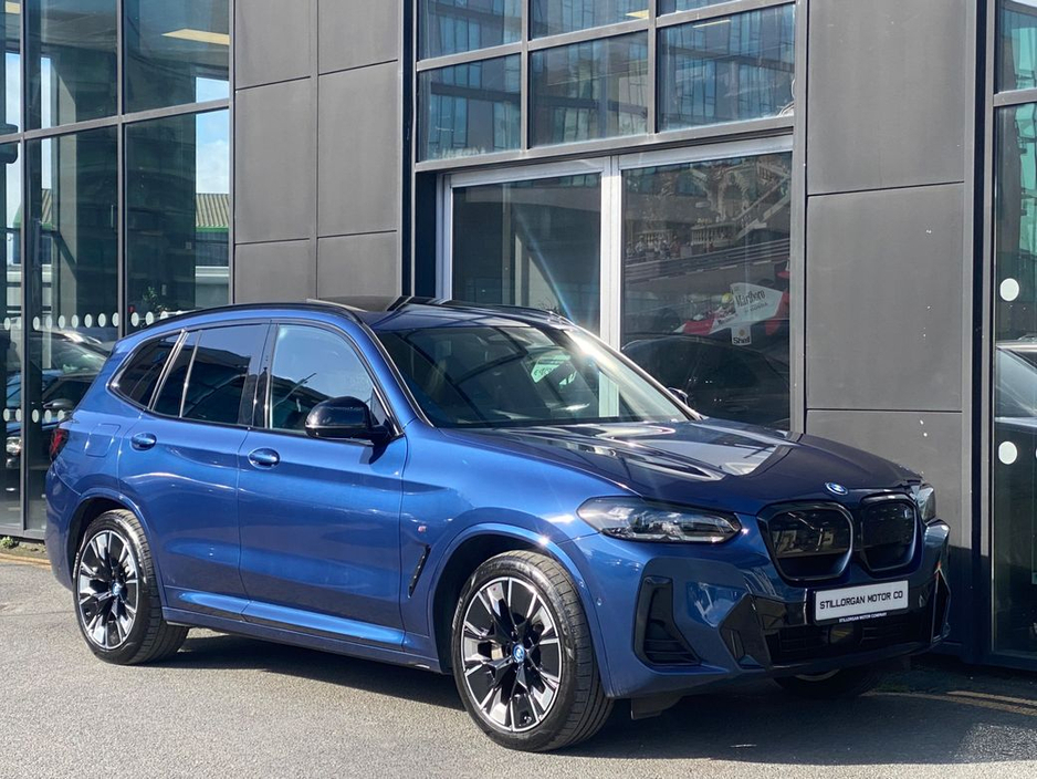 2023 BMW iX3 - image 3