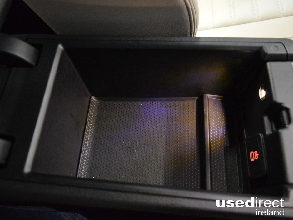 2024 BMW 4 Series - image 33