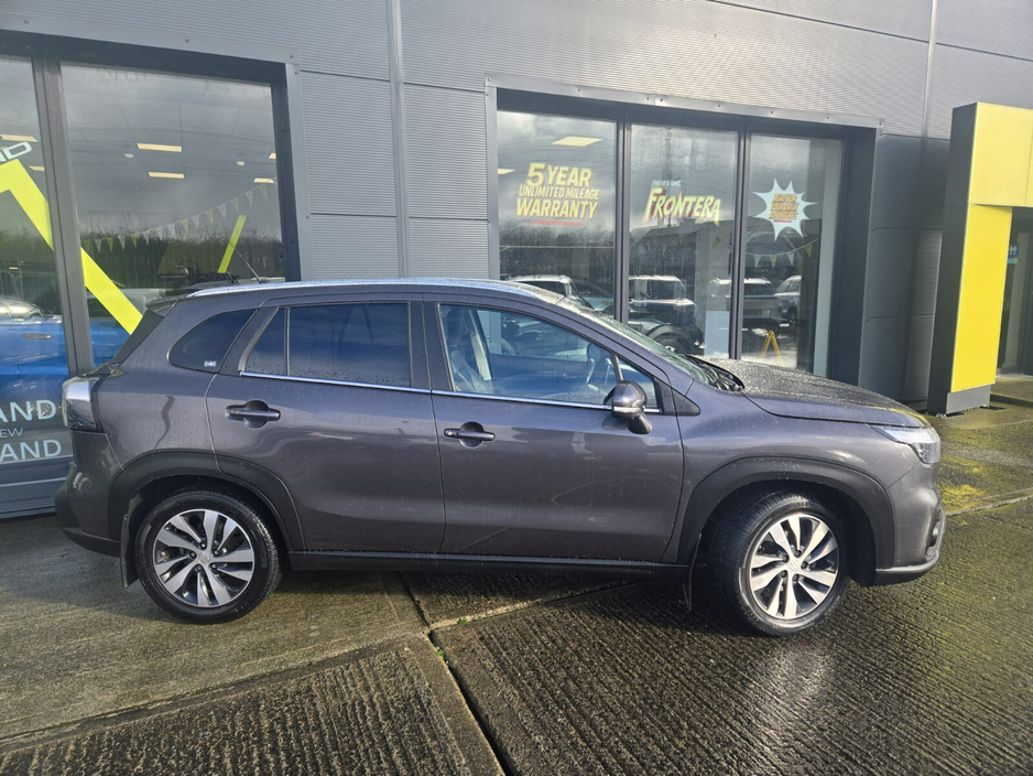 2023 Suzuki SX4 S-Cross  €23,950