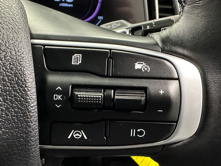 2025 Kia Sportage - image 17