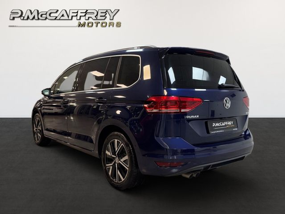 2021 Volkswagen Touran - image 7