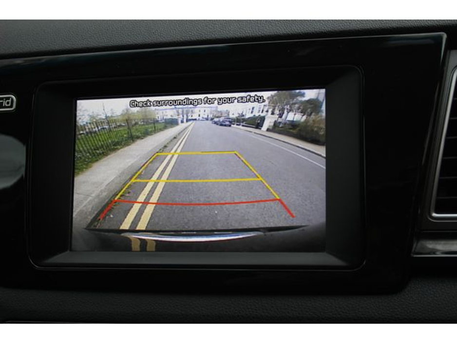 2019 Kia Niro - image 16