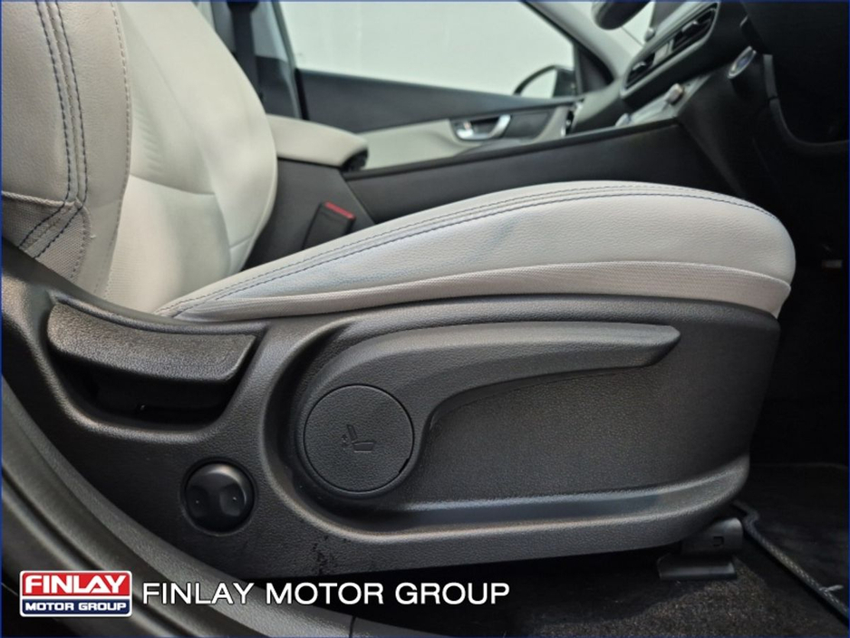 2023 Hyundai Kona - image 18