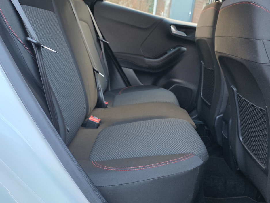 2021 Ford Puma - image 21