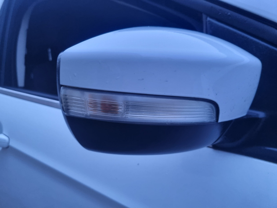 2013 Ford Kuga 2.0TDCI 140PS Zetec €5,799