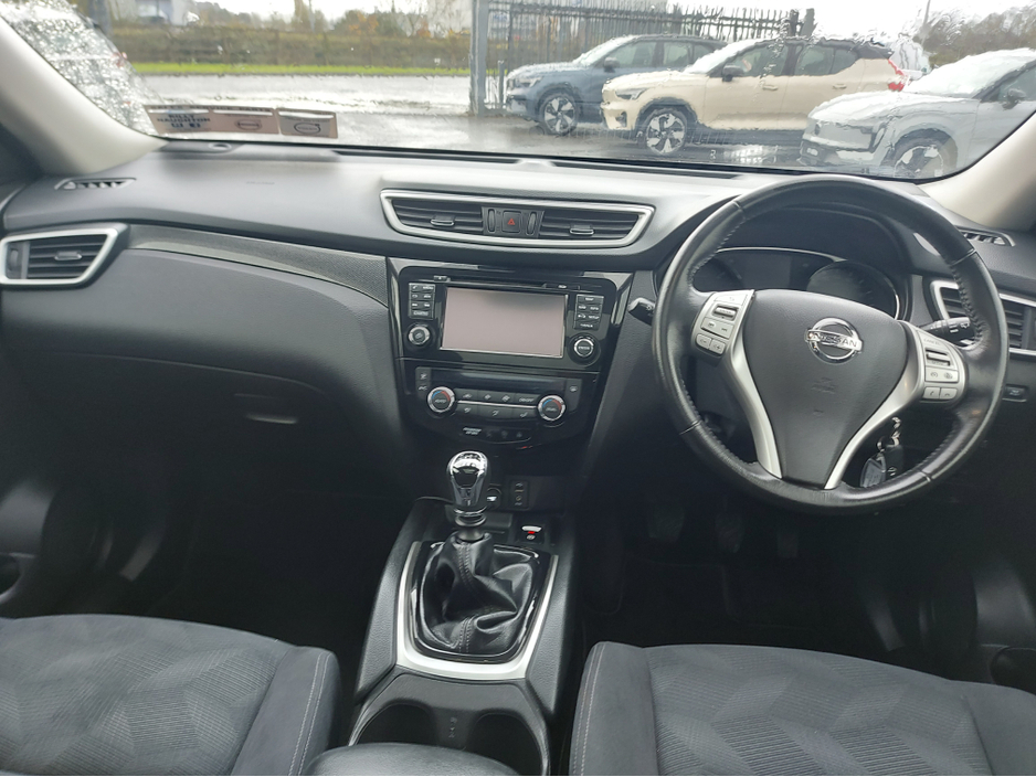 2018 Nissan X-Trail - image 15