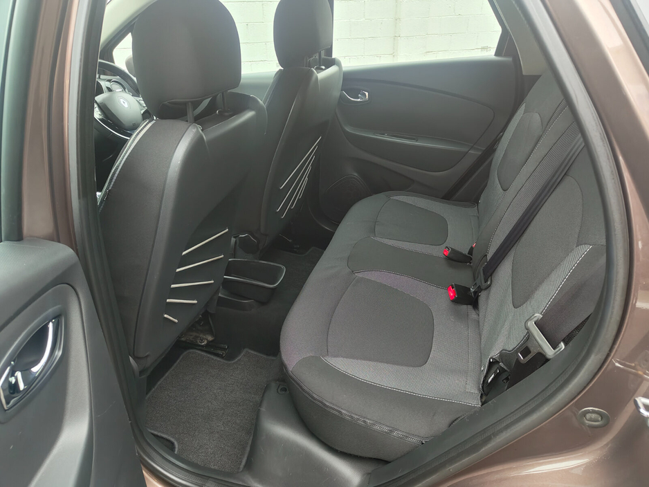 2014 Renault Captur - image 12