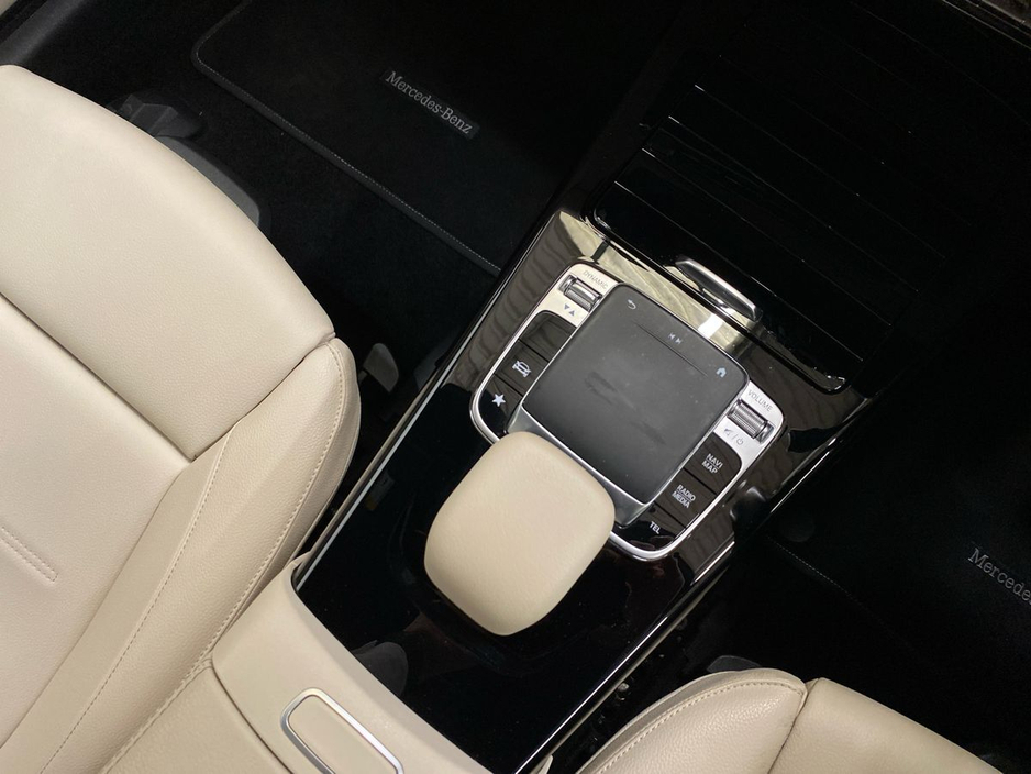 2020 Mercedes-Benz CLA Class - image 16