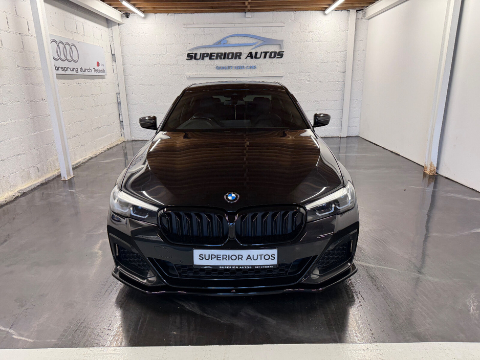 2022 BMW 5 Series 520d M Sport (MHT) €39,495