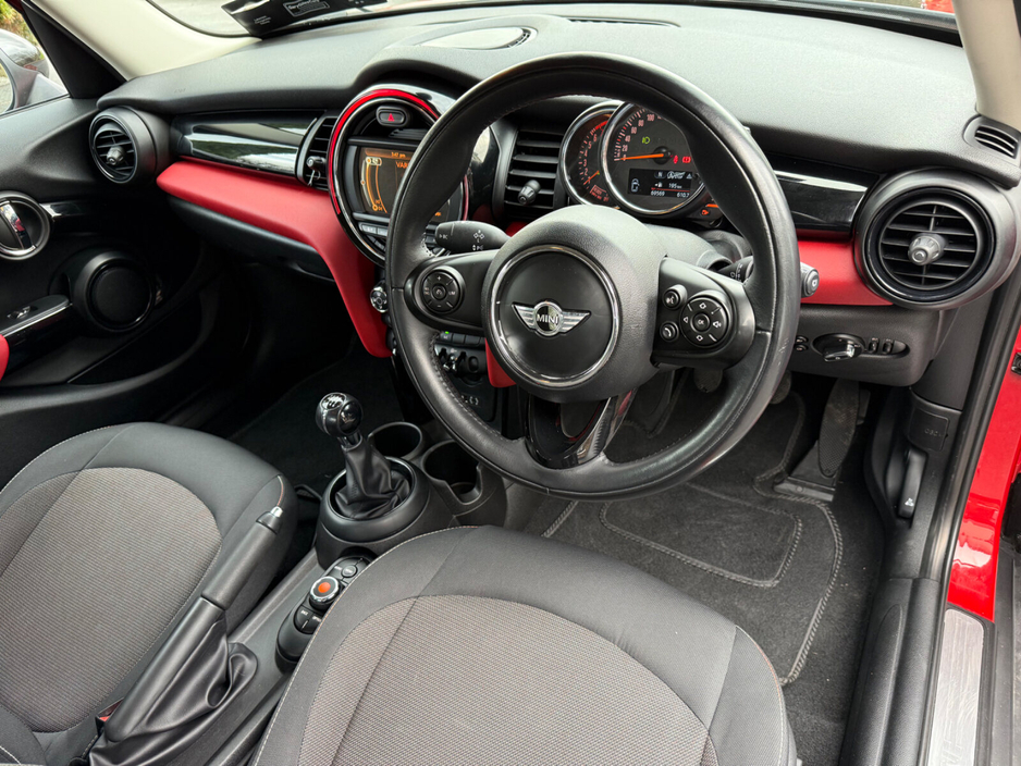 2018 MINI Hatch - image 9