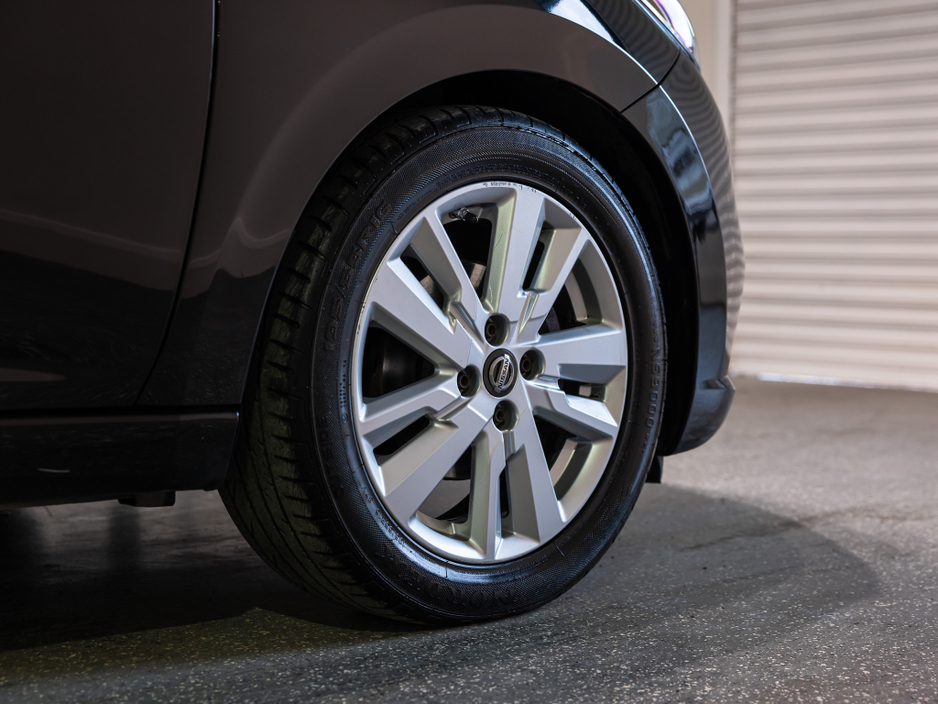 2019 Nissan Micra - image 11