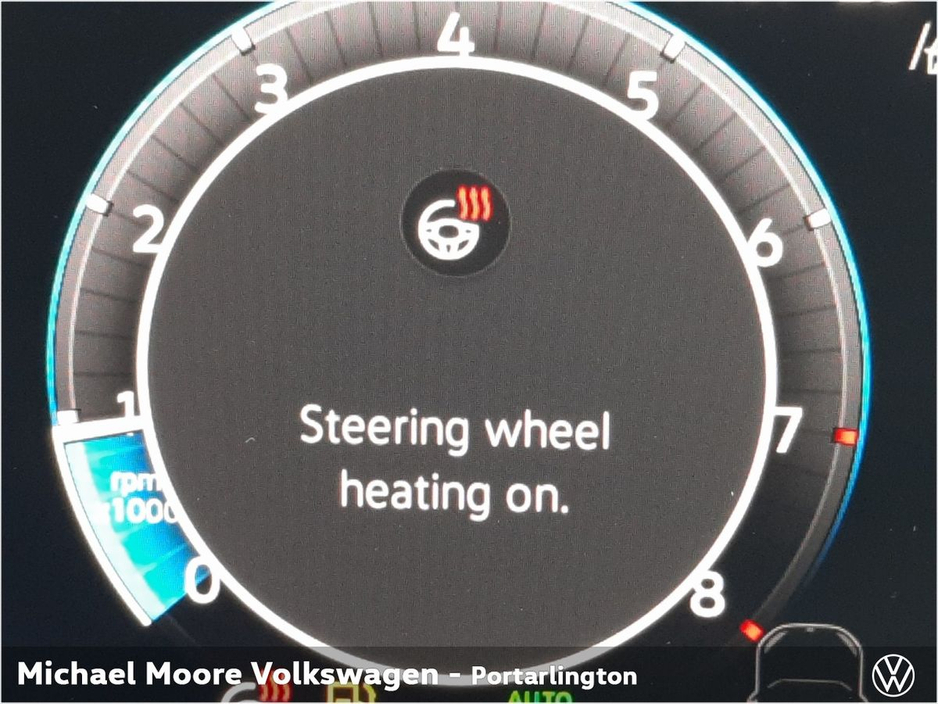 2026 Volkswagen T-Roc - image 26