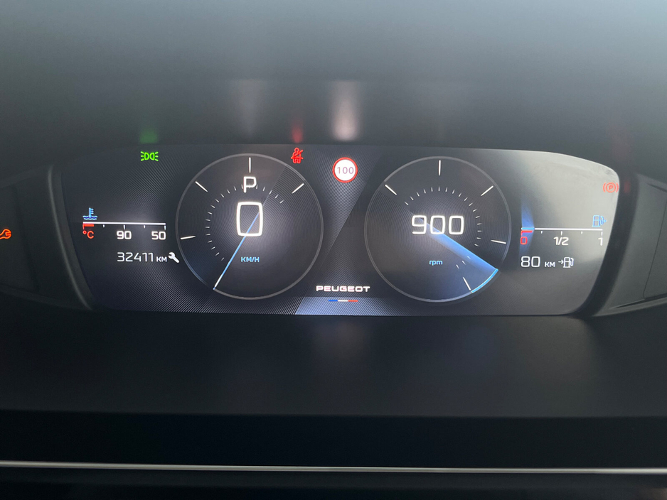 2025 Peugeot 408 - image 14