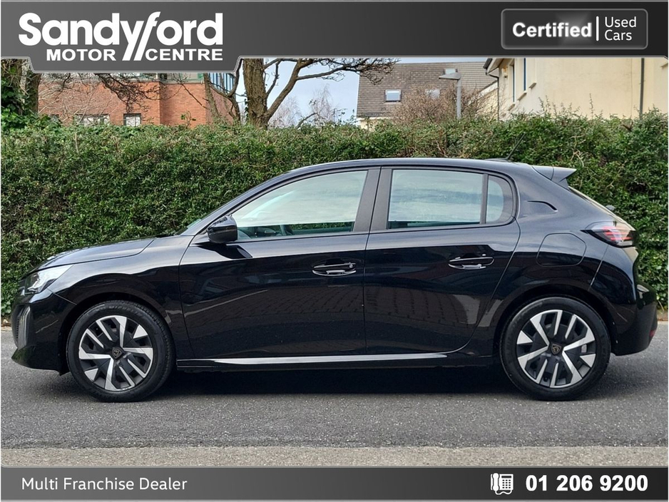 2025 Peugeot 208 - image 7