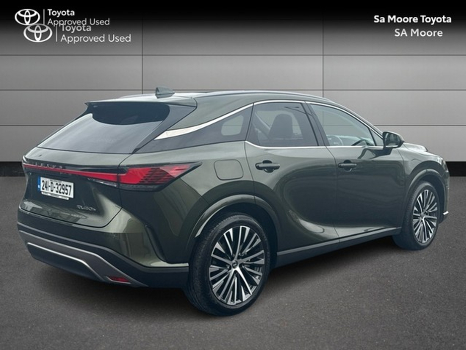 2024 Lexus RX 450 h - image 2