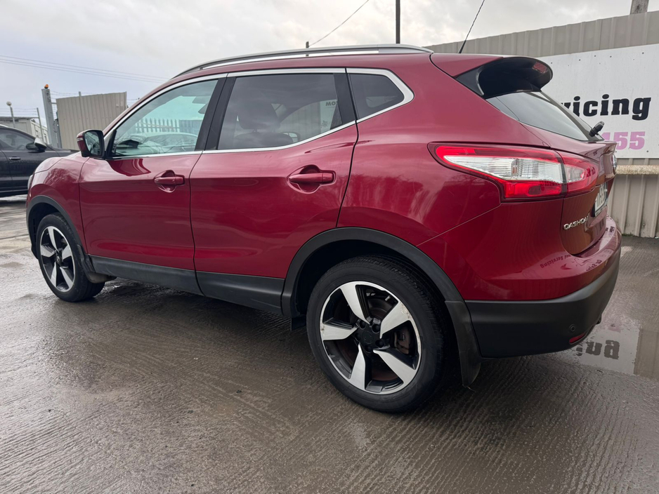 2017 Nissan Qashqai - image 10