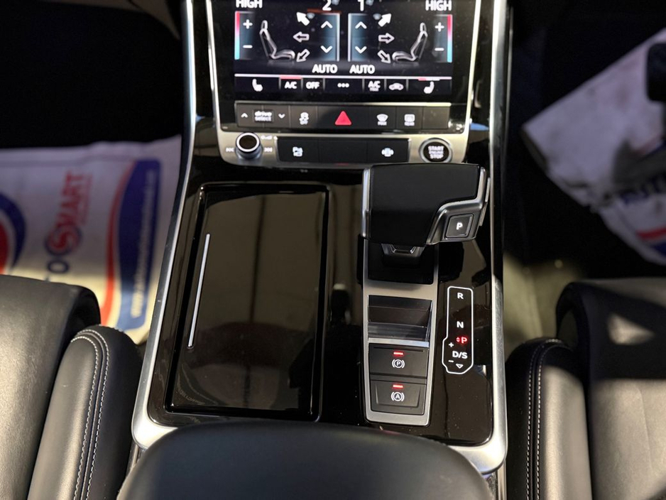 2021 Audi Q7 TFSI E QUATTRO *S-LINE BLACK EDITION* // HUGE SPEC // 12 MONTH WARRANTY // SAME DAY FINANCE // €59,950