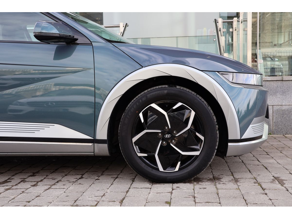 2023 Hyundai Ioniq 5 - image 7