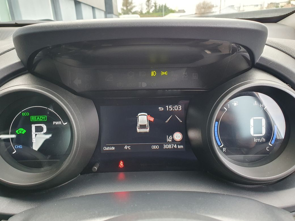 2023 Toyota Yaris Cross 1.5 HYBRID CR CROSS LUNA