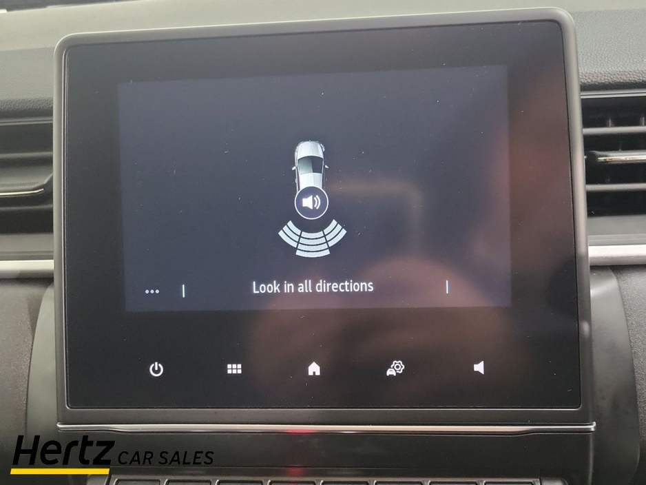 2023 Renault Captur - image 22