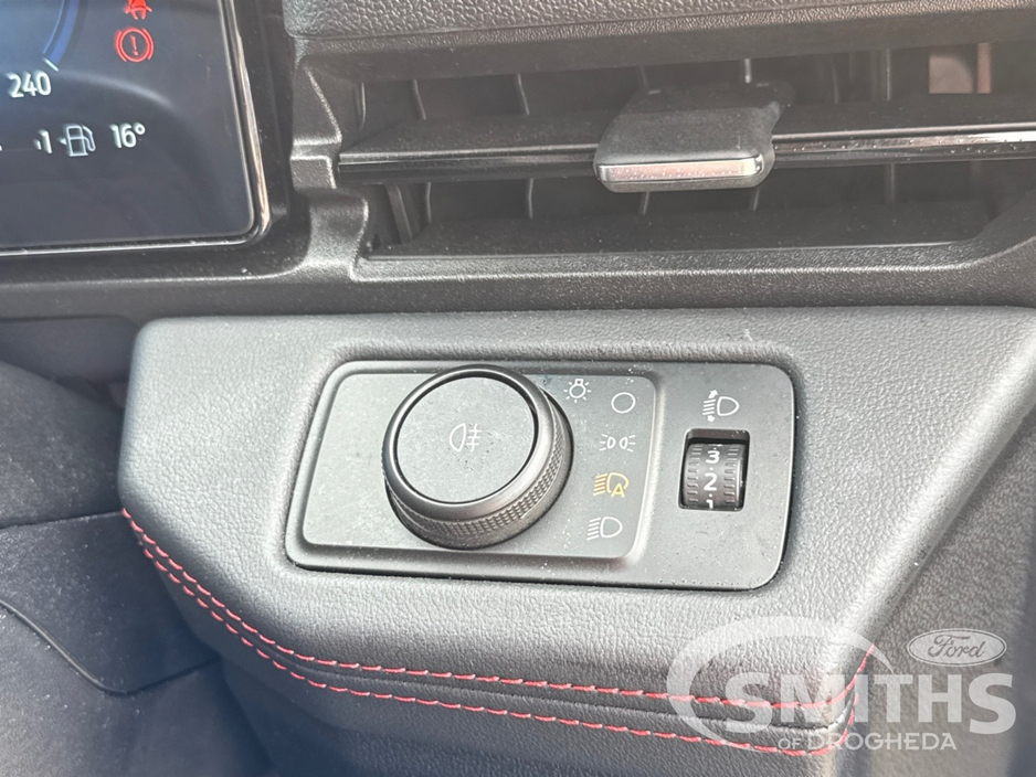 2025 Ford Puma - image 25