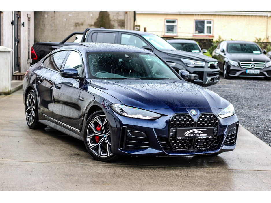 2023 BMW 4 Series - image 3