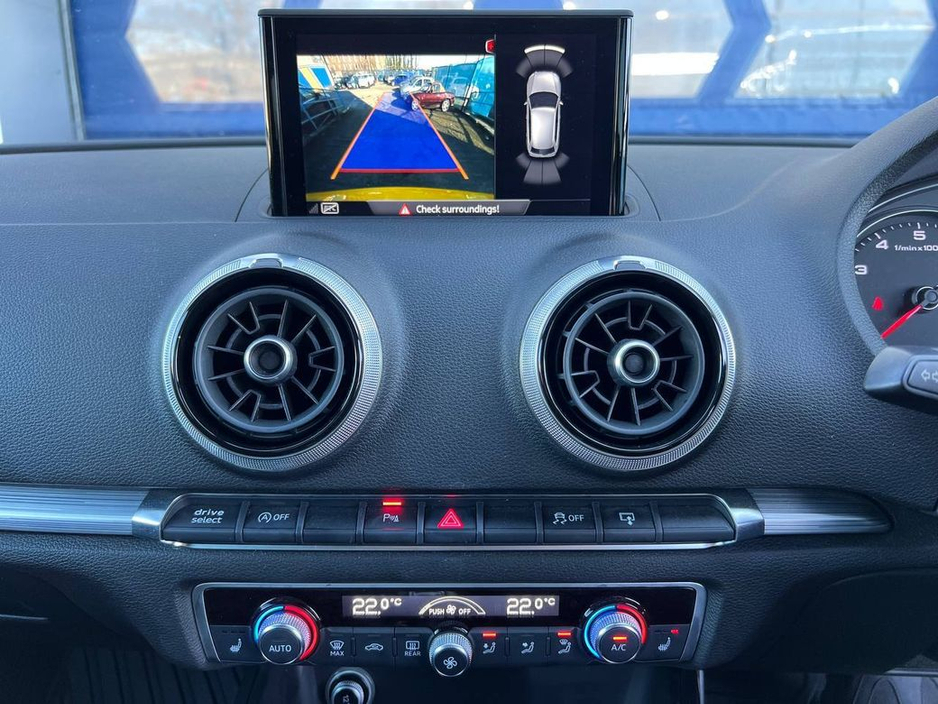 2017 Audi A3 - image 7