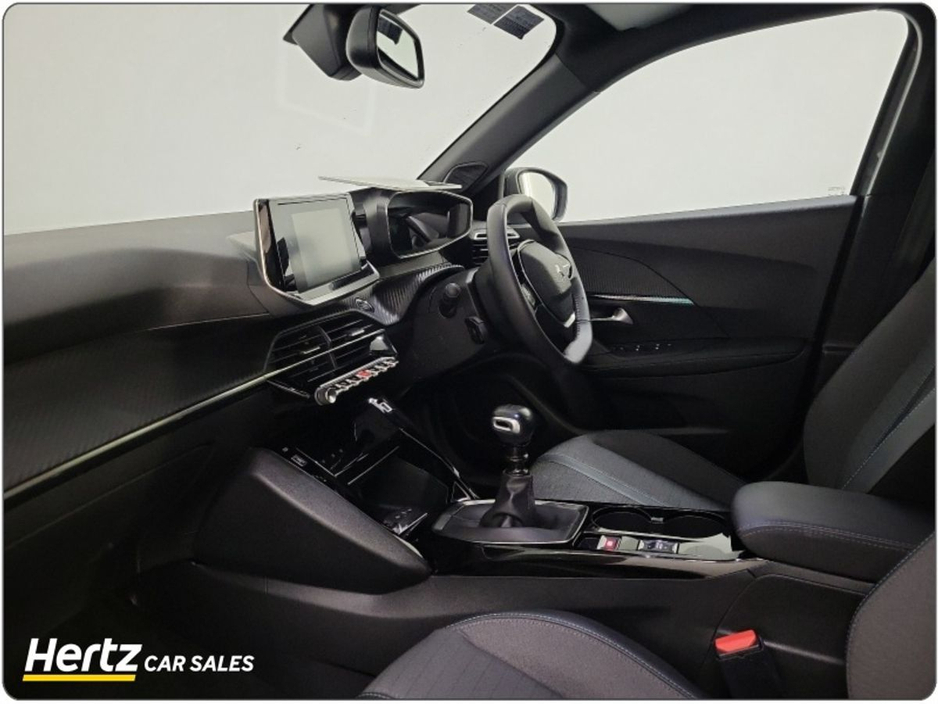 2023 Peugeot 2008 Allure 1.2 Petrol Manual €23,245