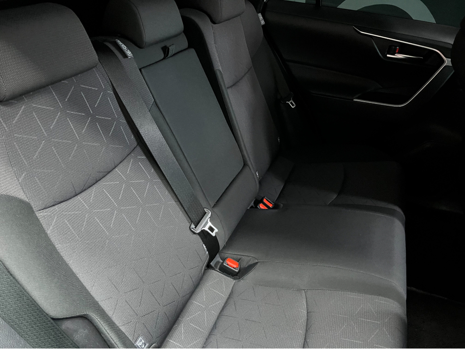 2020 Toyota Rav4 €29950 2020 TOYOTA RAV4 HYBRID X 2.5 AUTOMATIC / CRUISE CONTROL / REVERSE CAMERA AND MORE €29,950