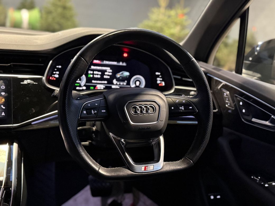 2021 Audi Q7 TFSI E QUATTRO *S-LINE BLACK EDITION* // HUGE SPEC // 12 MONTH WARRANTY // SAME DAY FINANCE // €59,950