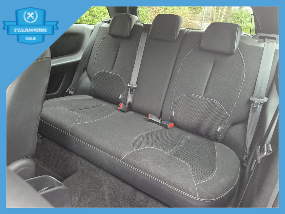 2017 Citroen DS3 / 2017 / 1.2 PETROL / MANUAL €7,499