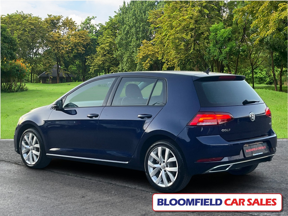 2017 Volkswagen Golf HIGHLINE , AUTO // LOW MILEAGE €17,950