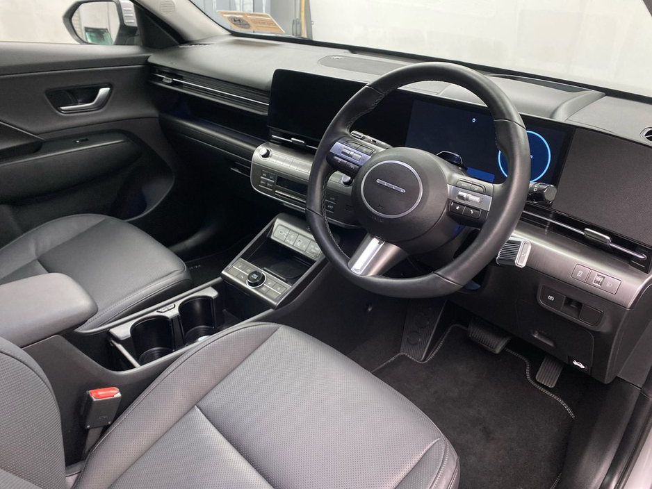 2025 Hyundai Kona - image 7