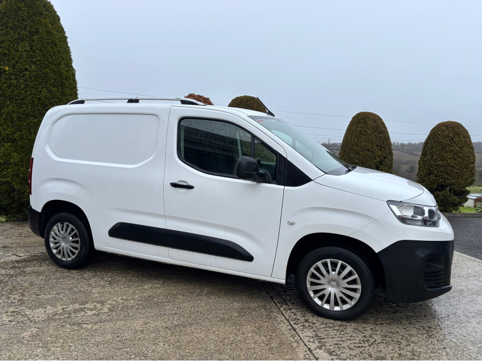 2021 Citroen Berlingo LX BLUEHDI  12 MONTHS WARRANTY €10,489