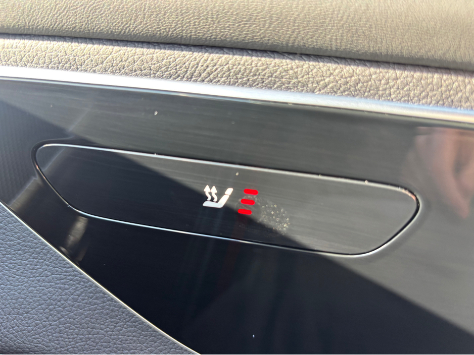 2024 Mercedes-Benz GLC Class - image 26