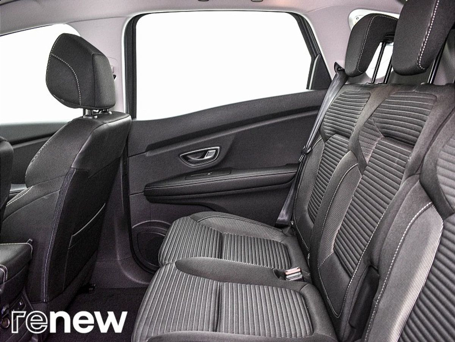 2021 Renault Grand Scenic Iconic Blue dCi 120 MY19 €26,950