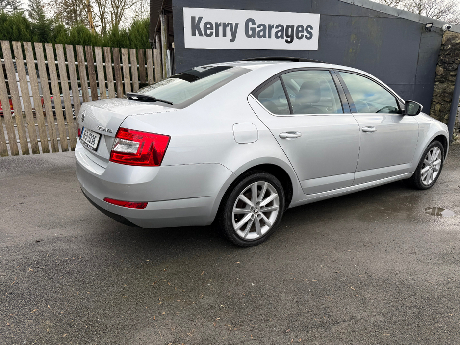 2016 Skoda Octavia 2.0 TDI Pan Roof €7,990