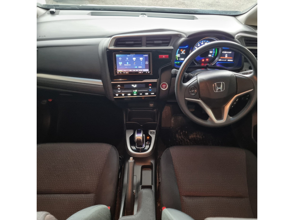 2017 Honda Fit - image 10