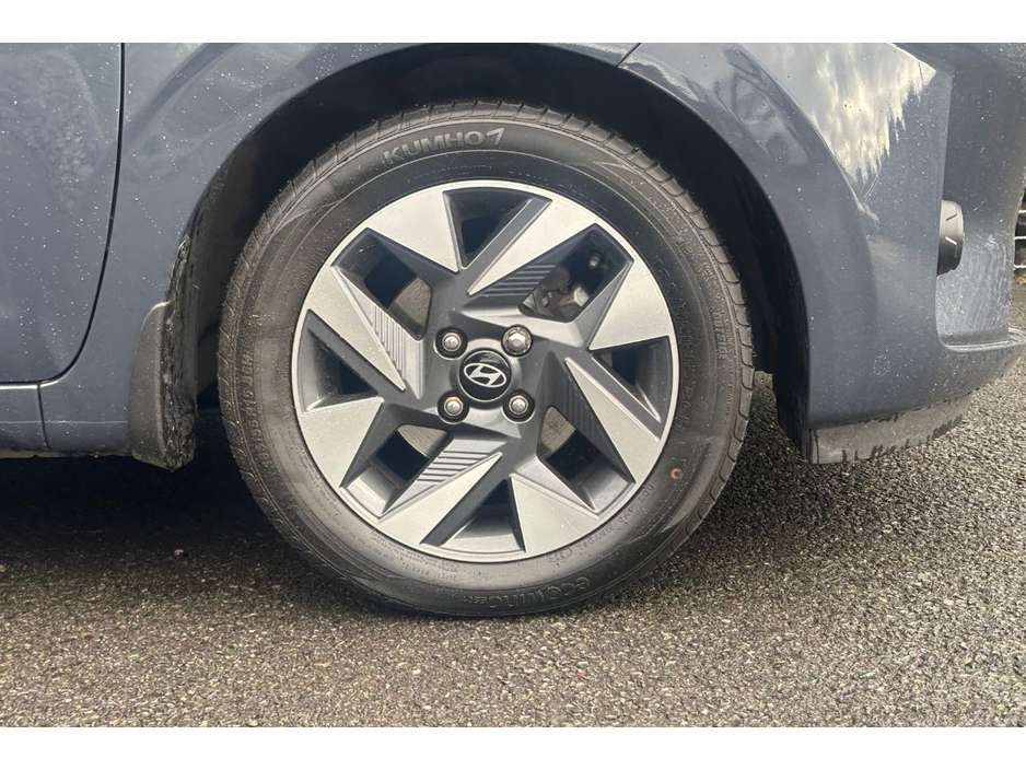 2024 Hyundai i10 ADVANCE €17,995