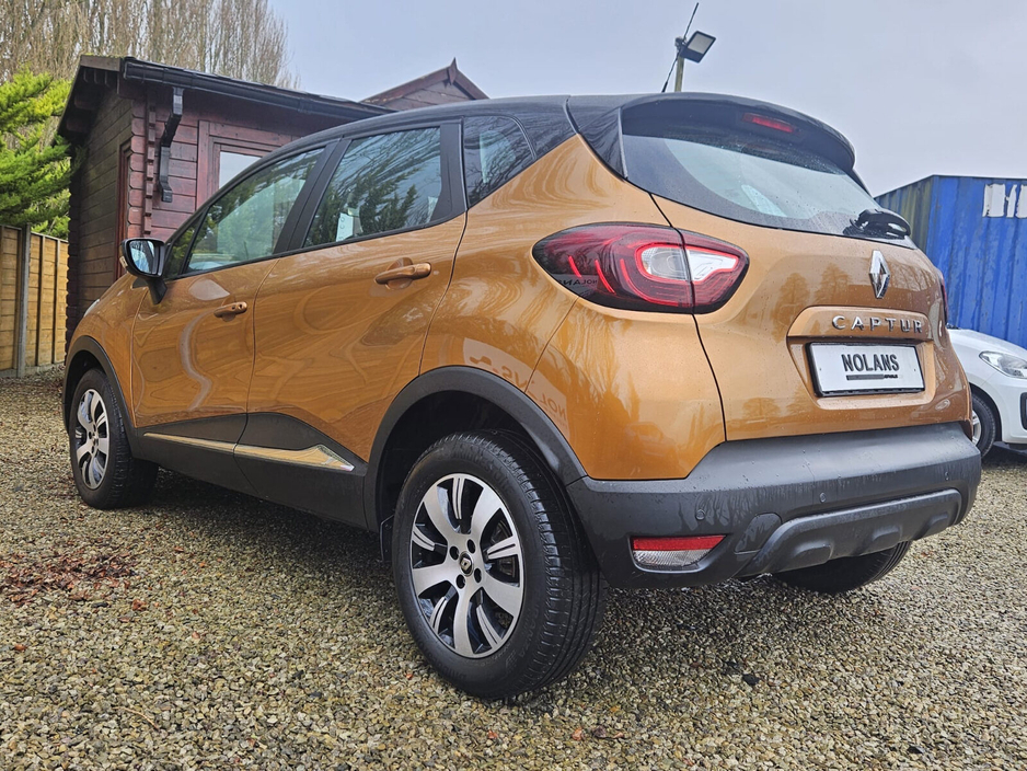 2019 Renault Captur - image 11