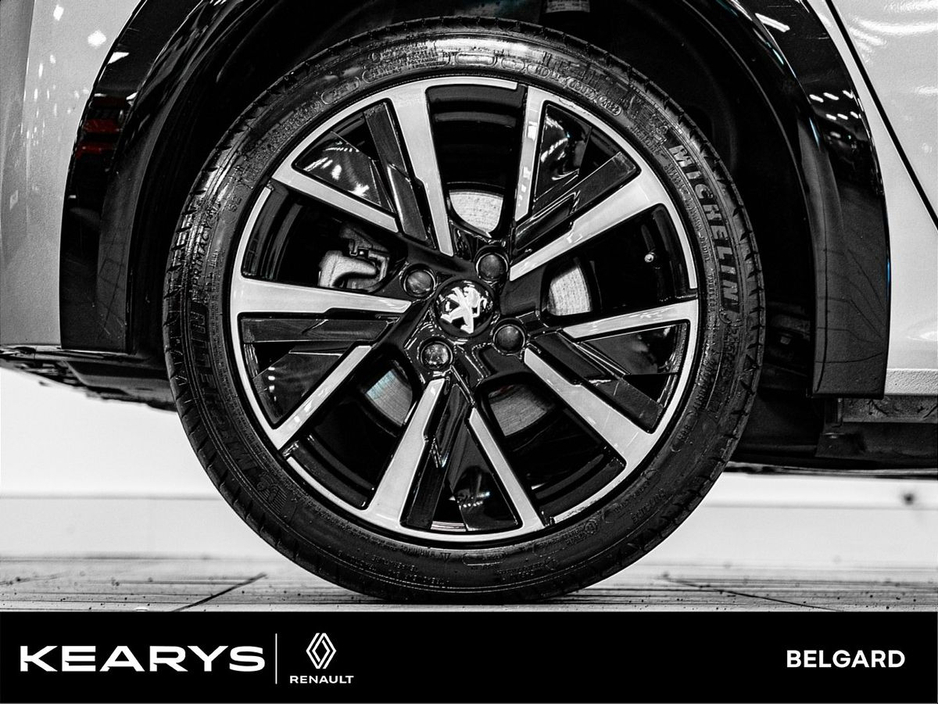 2023 Peugeot 208 Electric 136bhp (50 kWh) GT €19,900