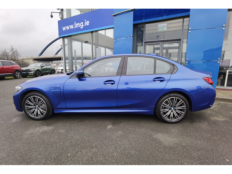 2021 BMW 3 Series 330E XDRIVE M SPORT AUTOMATIC PETROL PLUG-IN HYBRID - FINANCE AVAILABLE - CALL US TODAY ON 01 492 6566 OR 087-092 5525 €26,950