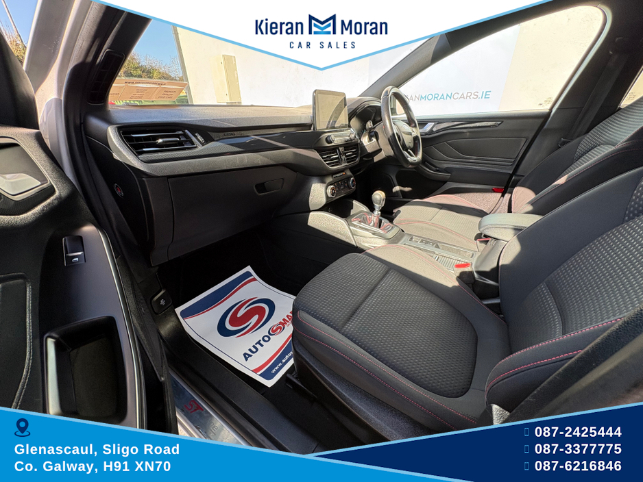 2019 Ford Focus - image 14