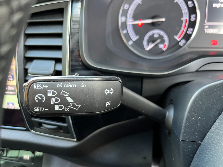 2020 Skoda Kodiaq - image 29