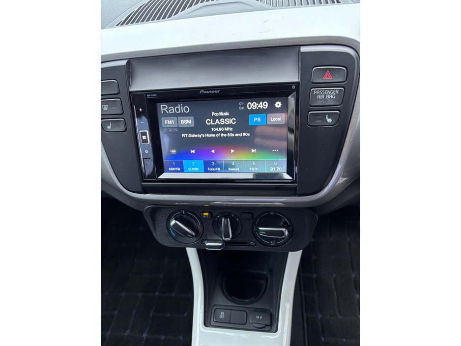 2015 Volkswagen up! 1.0 75BHP TAKE UP €7,500