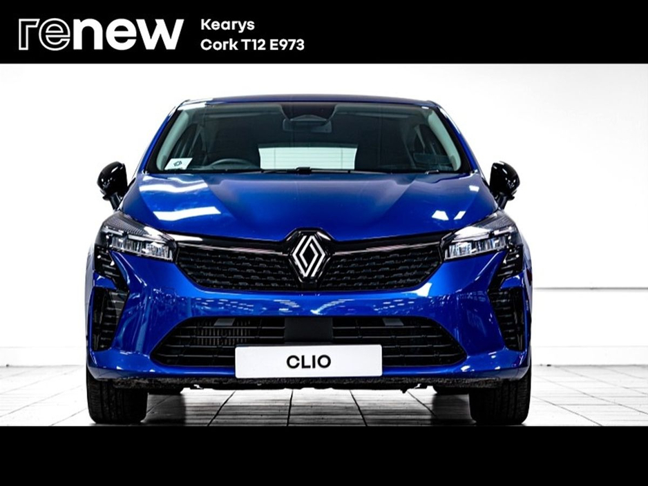 2025 Renault Clio - image 8